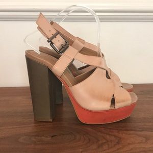 Amazing Retro Platform Sandals